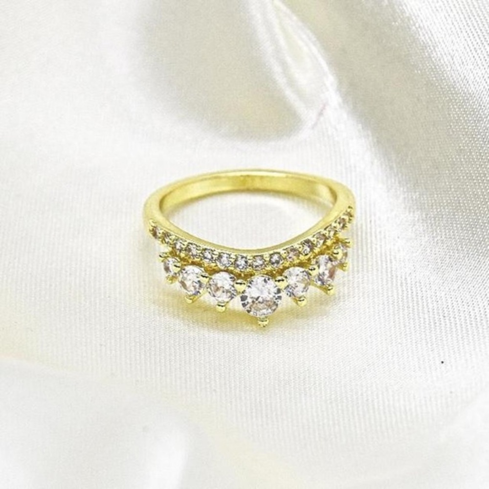 Regal Gold Statement Crystal Ring